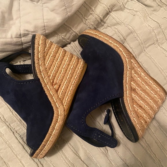 Prada Suede Open-Toe Espadrille Glove Sandal, Blue (Bleu) - Picture 5 of 8